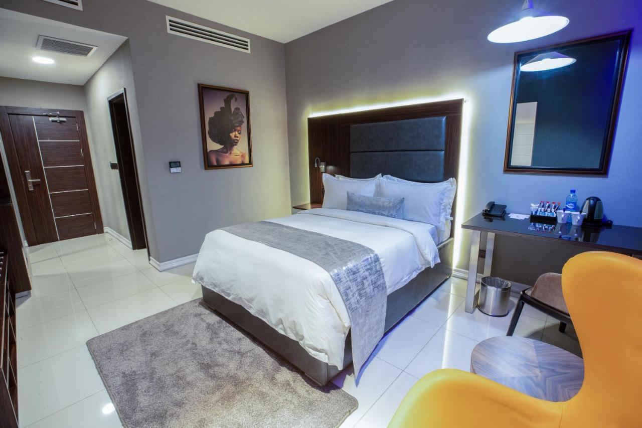 Bon Hotel Tripod Owerri Ngoại thất bức ảnh